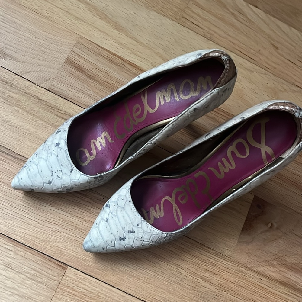 Sam Edelman “Celia” Snakeskin Leather Closed Toe 4” High Heels with .5” Platform